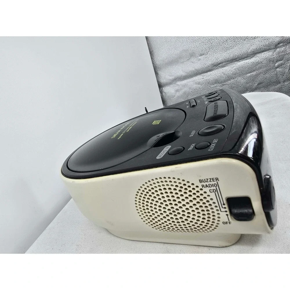 Sony Dream Machine ICF-CD815 CD AM FM Dual Alarm Clock Radio  Y2K